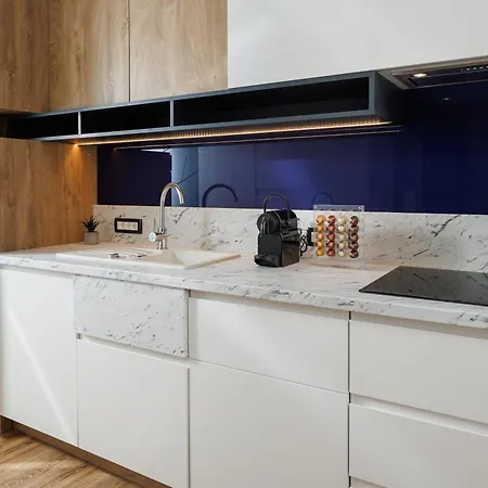 Skylark Central Aparthotel Braşov Extérieur photo