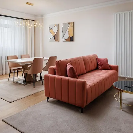 Skylark Central Aparthotel Braşov Extérieur photo
