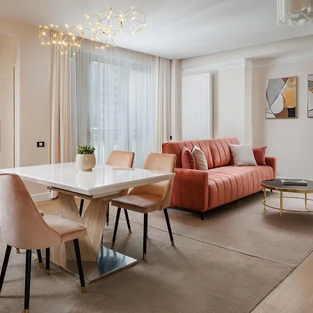Skylark Central Aparthotel Braşov Extérieur photo
